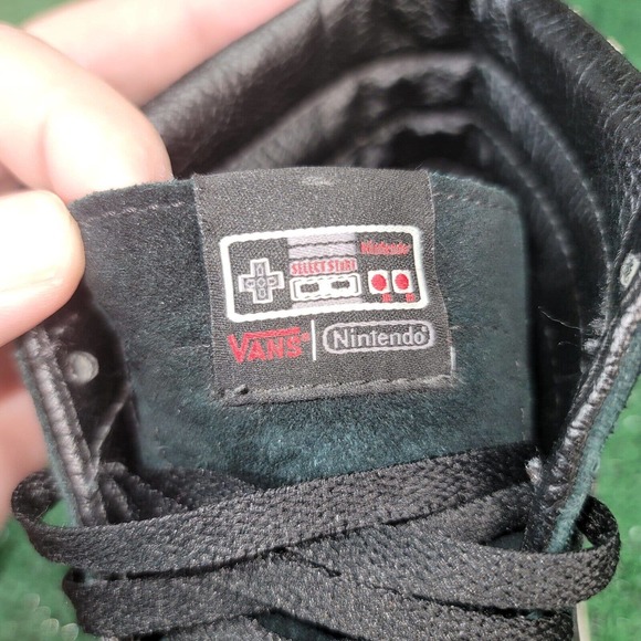 VANS Sk8-Hi Reissue x Nintendo Controller Men's size 7 / Women's size 8.5 - Picture 11 of 14